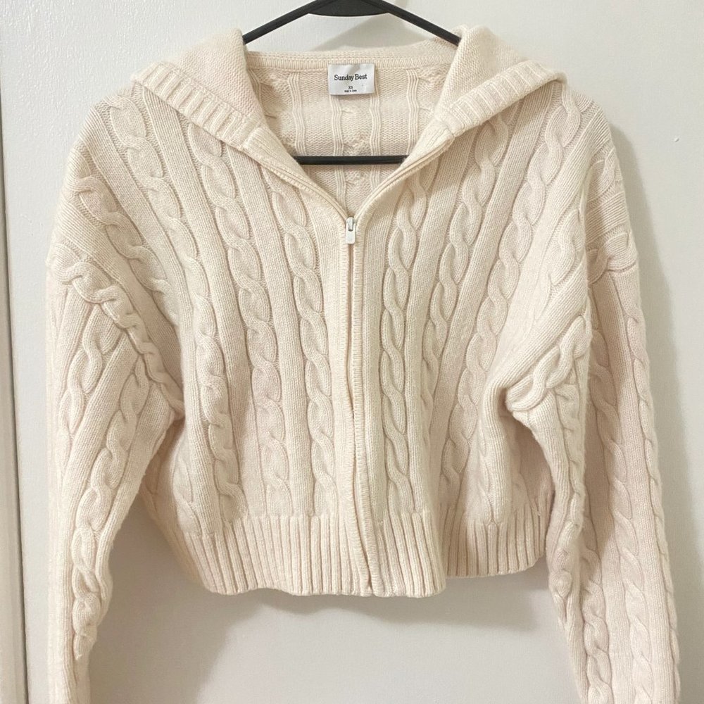 ARITZIA ZIP CROP TOP